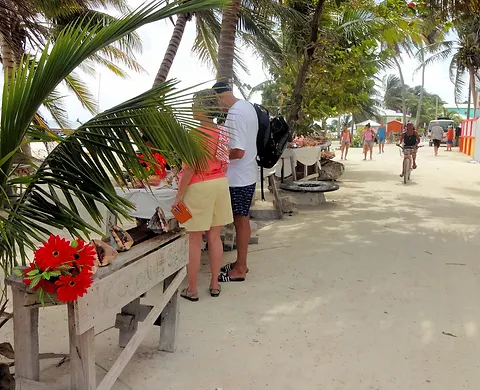 Caye Caulker Craft Market